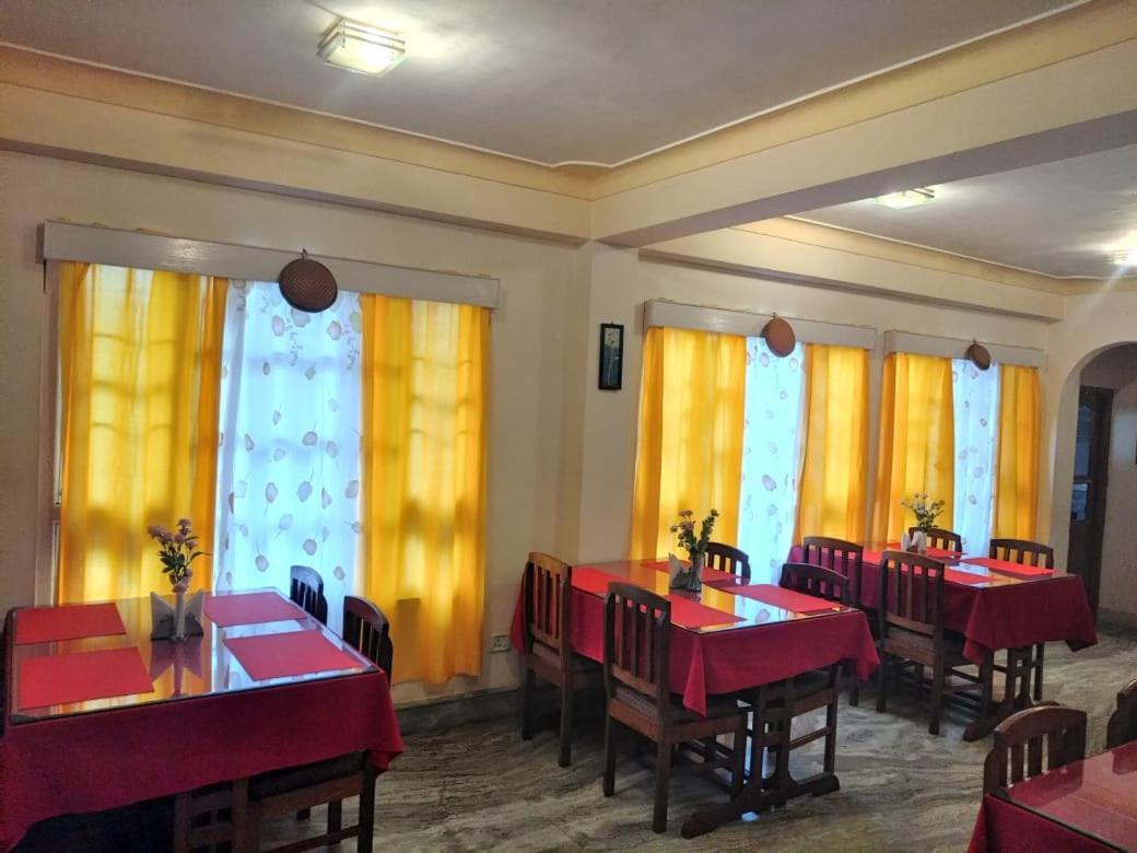 Ifseen Villa Pelling Ngoại thất bức ảnh
